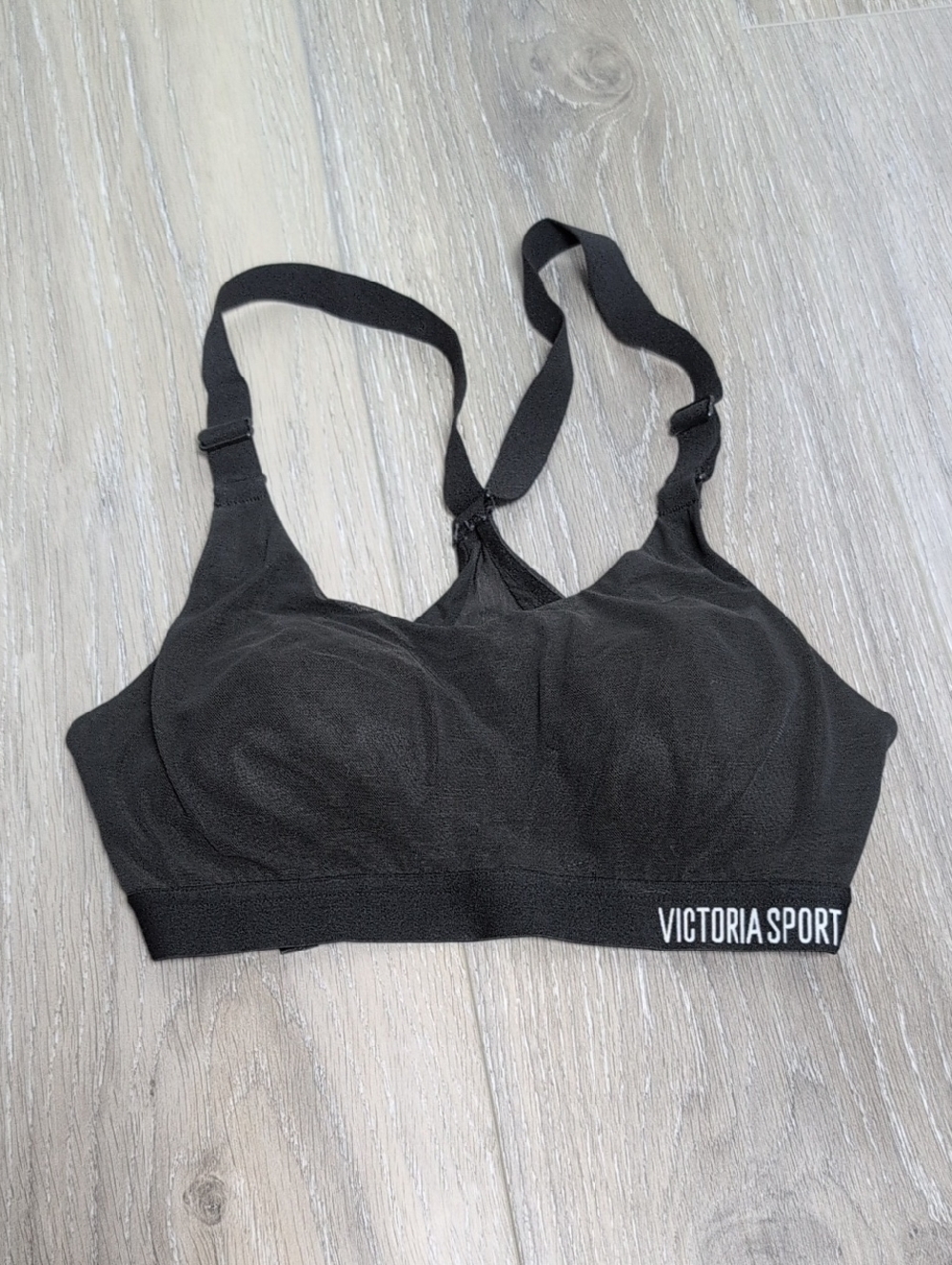 Black Seamless Support Sports Bra